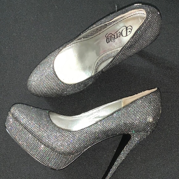 Shoes - Picture 2 of 2